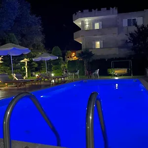 4* Apartahotel Florika
